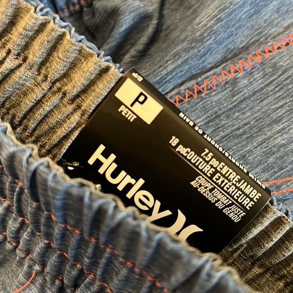 Hurley Swim Shorts size small petite red blue NWT - Picture 4 of 5